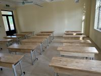 Bàn học sinh tiểu học